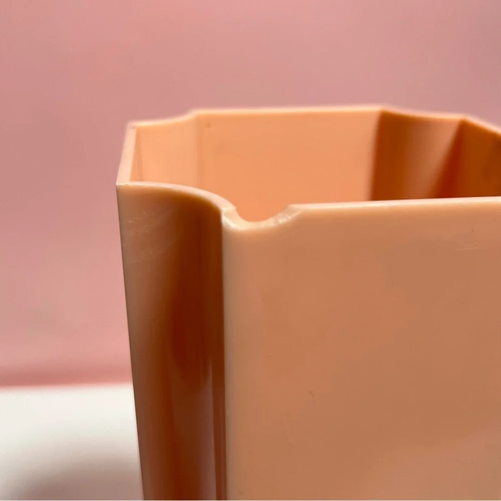 Vintage 80s peachy retro art deco vase - Picture 4 of 8